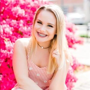 Meet your Posher, Anna